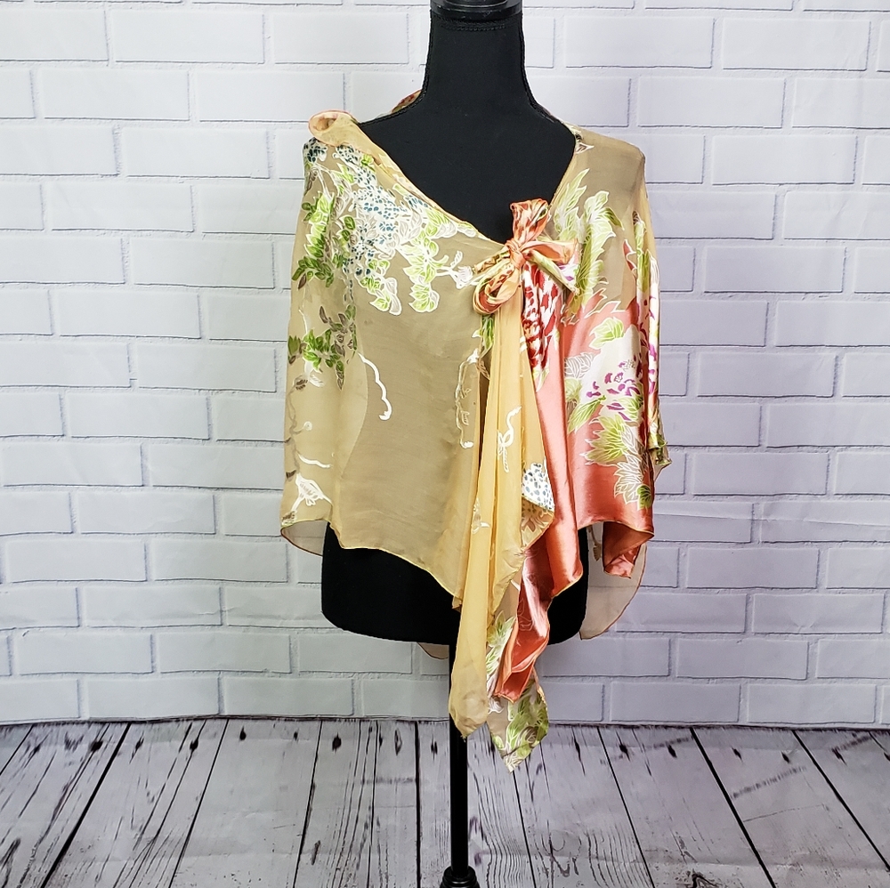 VINTAGE ELIZABETH MARCEL Cover up size small